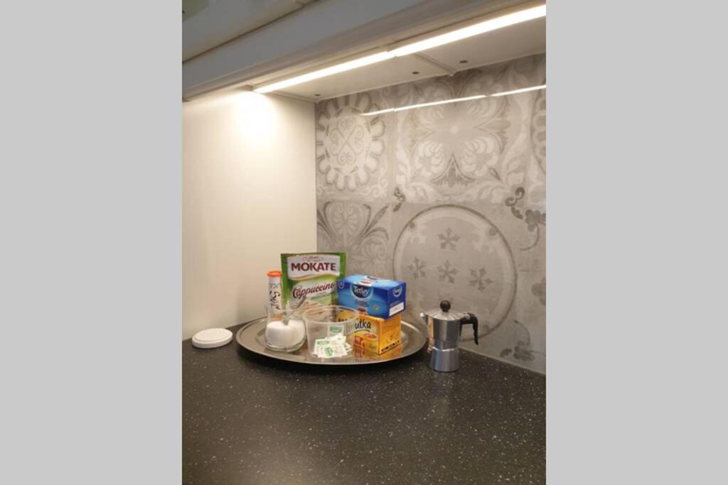 Heavenly Apartment Above Starbucks Cracovie Extérieur photo