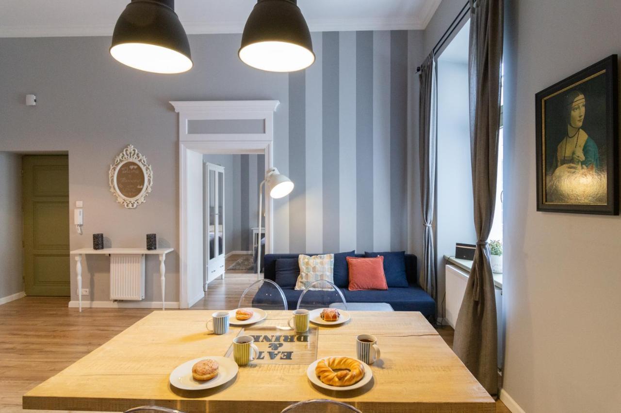 Heavenly Apartment Above Starbucks Cracovie Extérieur photo