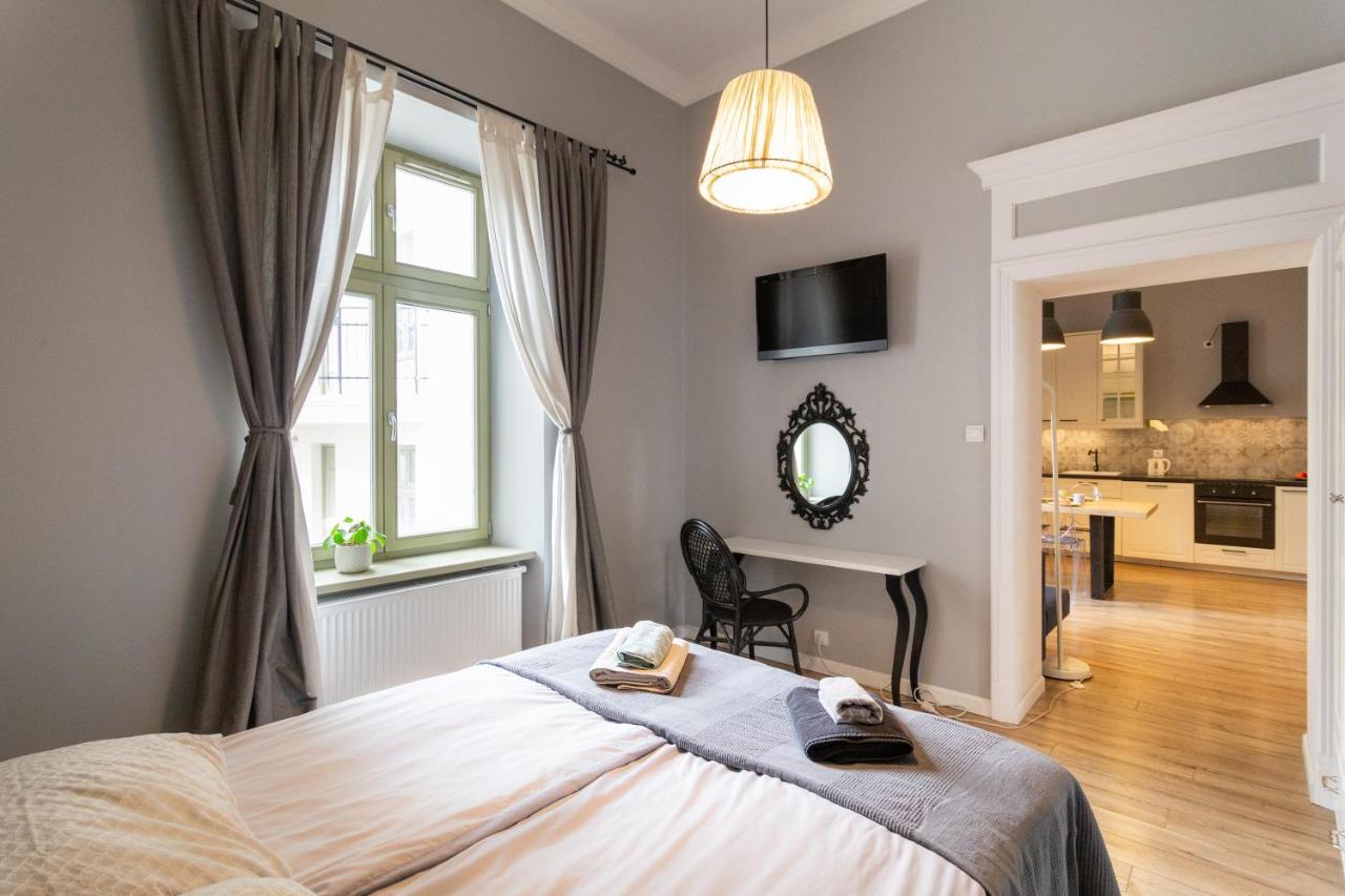 Heavenly Apartment Above Starbucks Cracovie Extérieur photo